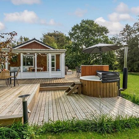 Nice Home In Havndal With Kitchen Esterno foto