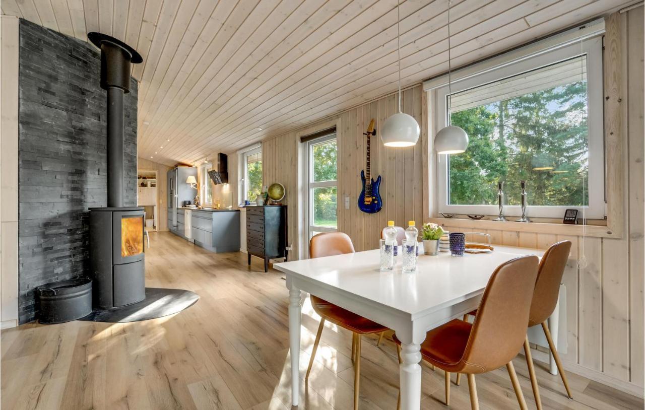 Nice Home In Havndal With Kitchen Esterno foto